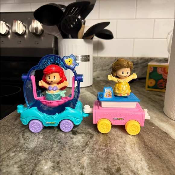 Disney Princess Parade Set - Picture 1 of 3